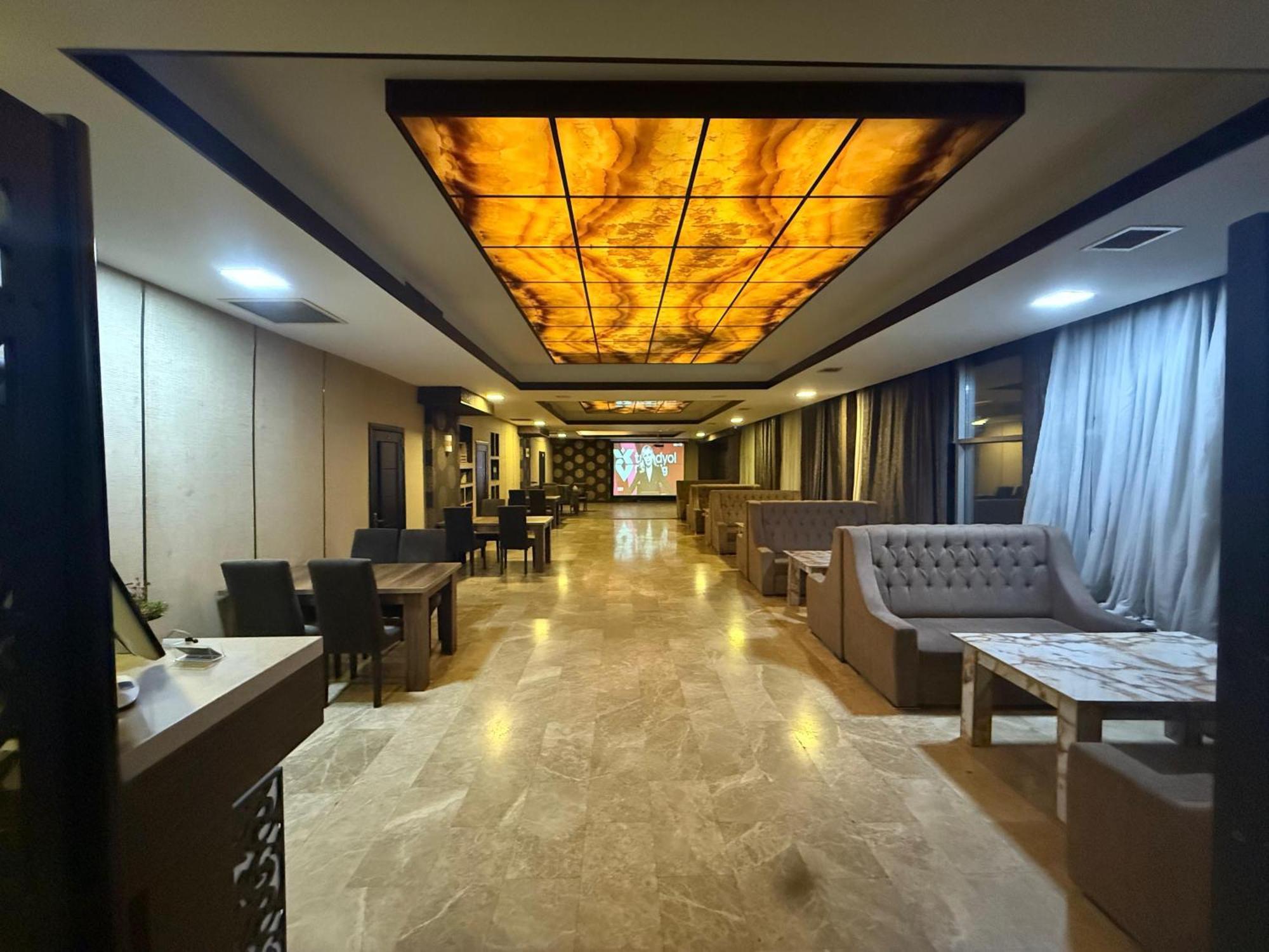 Black Mont Inn Hotel Baku Exterior foto