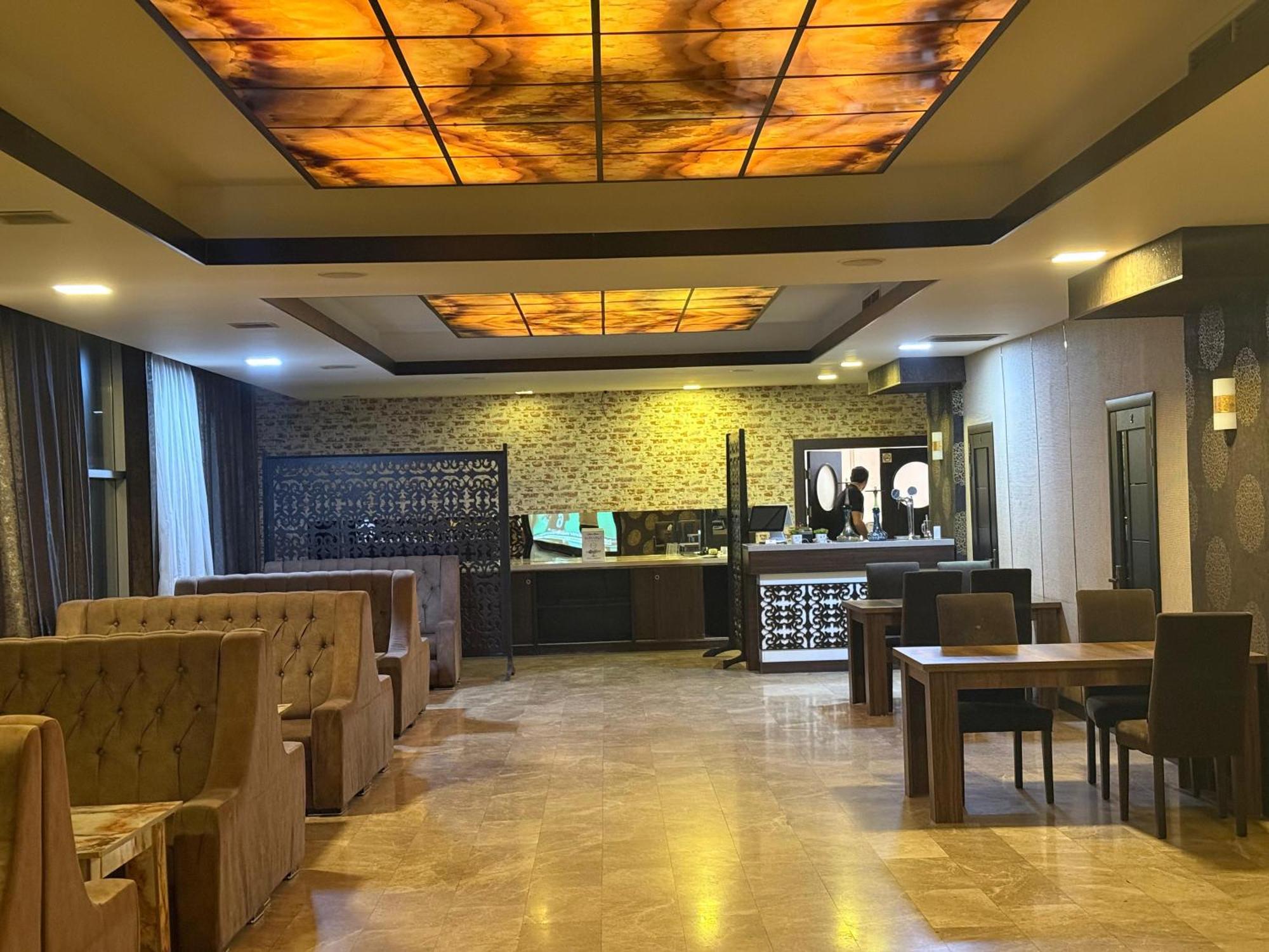 Black Mont Inn Hotel Baku Exterior foto