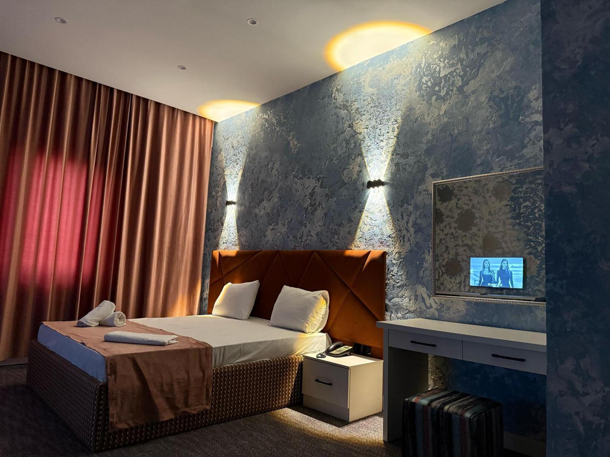 Black Mont Inn Hotel Baku Exterior foto
